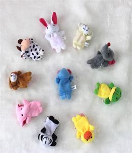 10pcslot bébé en peluche en peluche fête faveur les marionnettes de doigt raconter une histoire animale cuppet pour enfants