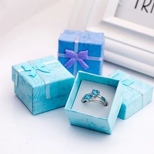 12 cajas de anillos de papel con diseño de lazo para pendientes, 1 docena de estuches de joyería para regalo del Día de San Valentín, lotes al por mayor 240314