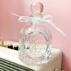 12pcs 100ml Perfume bouteille Frension Girl Mini Storage Home Decor Scelled Glass Jar Aromathérapie Accessoires en verre Bouteille en verre 240410