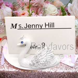 12 PCS Swan Place Card Holder Fairy Swan Theme Party Favors Presentes de aniversário Decorações de mesa de aniversário Ideias para chá de bebê Swan com clipe de nome de coroa