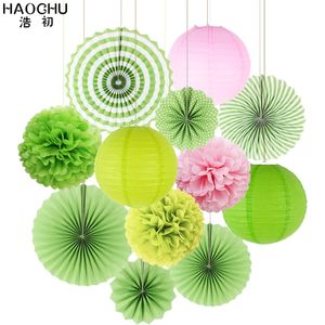 12pcSset Cutout Paper ventilateur Pinweels suspendus Artisans Tissue Pom Pom Flower Ball Paper Lantern Mariage Birthday Party Decoration 220527