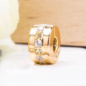 14K or jaune métal plaqué clair étincelant CZ rangée clip perle de charme convient aux bracelets porte-bonheur de bijoux européens Pandora