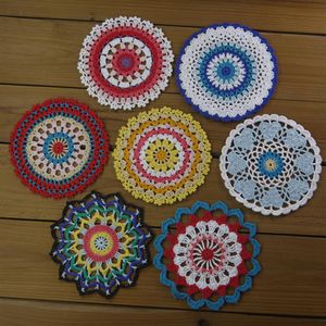 14Piese - 7design-- Par conception 2 PCS Beau Crochet Vintage Napperon Vintage Fait Main Multicolore Napperons Dessous de Verre231n