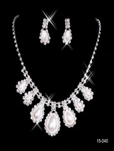 15040 Barato para mujer desfile de boda nupcial collar de diamantes de imitación pendientes conjuntos de joyería para fiesta joyería nupcial 4683736