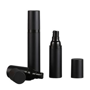 15 ml 30 ml 50 ml Bouteilles d'emballage en plastique noir Disponte de pompe à pompe à puce sans air Dispensateur de bouteille cosmétique pour cosmétique logo Custome