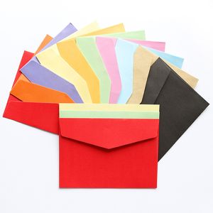 17.5x12.5CM / 6.9 * 4.9INCH 50Pcs / Lot Solide Couleur Kraft Papier Produits Carte De Voeux Carte Postale Merci Notes Enveloppe Simple Invitation De Mariage Cadeau Enveloppes JY0637