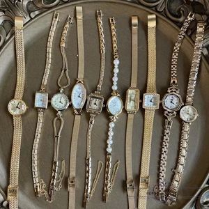 18k chapado en oro banda de latón relojes de mujer pulsera de cuarzo cadena de diamantes esfera pequeña lujo damas de alta calidad para regalo vintage 240320