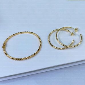 Boucles d'oreilles de cerceau de haute qualité plaquées 18K