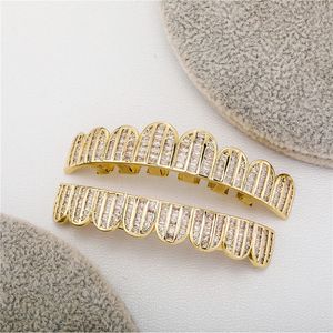 Dientes de oro de 18 quilates Grillz Set Escalera Cuadrada Circonio Diamante completo Micro incrustaciones Dientes de oro grandes Joyería versátil para el cuerpo de Hip Hop para hombres y mujeres