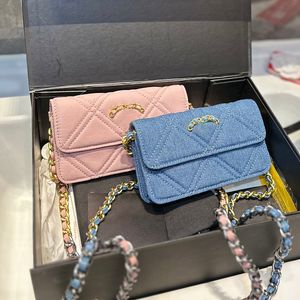 19 Cartera de diseñador de lujo 18 cm Mujeres Mini Flap Monedero Denim Cuero Dos estilos Bolso Tendencia Bolsa de axila Cremallera Diamante Celosía Titular de la tarjeta Maleta Fanny Pack