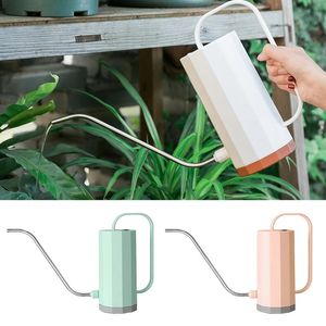 1 L / 1,5 L de long arrosage arrosé de fleur en plastique en plastique arrosage de bouilloire en acier inoxydable plantation de jardin de la bouche