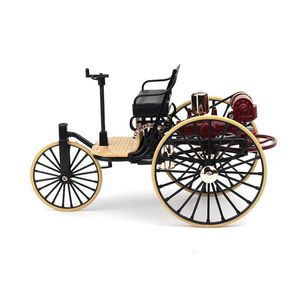1 unidad 1 12 1886 coche clásico Retro 1 coche en miniatura de aleación triciclo de simulación juguete de tracción trasera serie de regalo para niños 240123