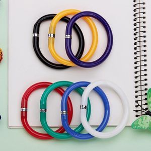 1Pc Bracelet stylo à bille nouveauté Flexible écriture balle papeterie école fournitures de bureau couleur aléatoire étudiant enfants stylos