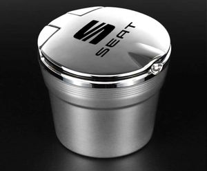 1pcs Car Personalidad creativa Ashtray para FR IBIZA 6L 6J 6P Leon Altea Mk3 con luces LED Cigarrillo Dustbin 2205237465017