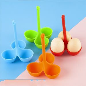 1 Pcs Silicone Oeuf Outils Porte-gobelet 3-trou Couleur Aléatoire Oeufs De Qualité Alimentaire Chaudière Petit Déjeuner Cuire Coquetier Oeufs Fournitures Cuisine Accessoires 20220831 E3