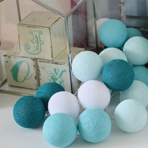 2. 20 Light Color Cotton Ball Battery Box String Décoration d'arbre de Noël Pendentif Drop Sale Y201020