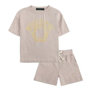 2 Styles Enfants Vêtements Ensembles Garçons Filles Survêtements Costume Designer T-shirt pantalon court Costumes Chidlren Casual Sport Vêtements 90-160