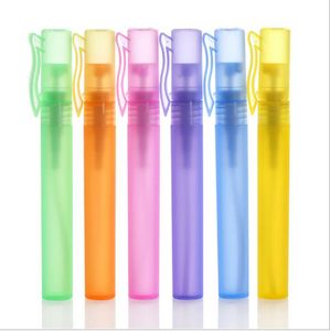 2000 piezas 10 ml botella de Perfume portátil de viaje botellas de Spray muestra contenedores vacíos atomizador Mini botellas recargables forma de pluma de plástico