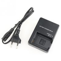MH- 24 Battery Charger For Nikon EN- EL14 P7100 P7000 D5100 D3...