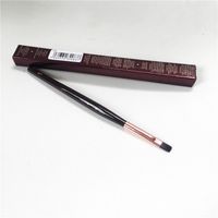 The Lip Makeup Brush - Synthetic Hair Flat Shape Evenly Cove...