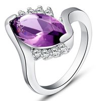 Pure blue diamond engagement rings