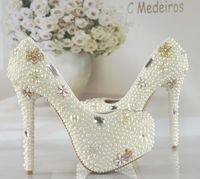 vera wang bridal shoes hit bg