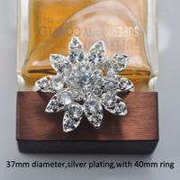 Elegant wedding napkin rings