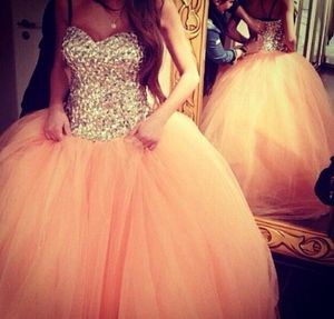 2015 robe de bal plus populaire magnifique robes de bal de bal cristales de luxe perlées robe de bal gonfy