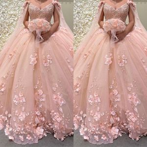 2022 Romántico Rosa 3d Flores florales Vestido de fiesta Quinceañera Vestidos de baile con Cabo Wrap Caftan Sexy Crystal Beaded Lace Vestido largo dulce 16 Vestidos 15 Anos Tallas grandes