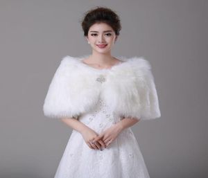 2016 Fausse Fourrure De Mariée Wraps Vestes Boléro Étole Soirée Hiver Mariage Manteaux De Bal Capes Champagne Rouge Blanc Ivoire Pas Cher accessorie6208189