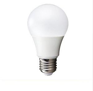 E27 Bombilla LED Cubierta de plástico Aluminio Lámpara de globo de 270 grados Fuente de iluminación blanca cálida / fría