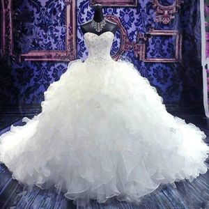 Robes de mariée pas cher robes de mariée princesse chérie corset organza cathédrale église robe de bal échantillon réel robe à volants avec perles