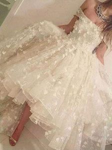 2023 High Low Prom Dresses A-line Off Shoulder Long Chic Lace Prom Dress Apliques con cuentas en la espalda Graduación formal Vestidos de noche árabes