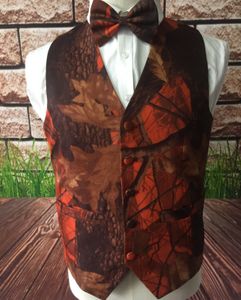 Camo Print Groom Vests Camouflage Bestman Vest Attire Slim Fit Hommes Gilet Robes 2 pièces ensemble (Vest + Bow) Custom Made Plus Size Real Image B068