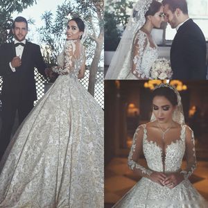 2018 Rétro Sheer Neck Illusion Manches Longues Robes De Mariée Avec Dentelle Applique Perlée Arabe Robes De Mariée De Mariée