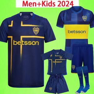 2024 2025 Boca Juniors Jerseys Men Kids Kit 24 25 Maradona Romero Cavani Benedetto Lucas Janson Medina Medina Camisa de fútbol T Bangueros Versión de jugadores Uniformes de niños