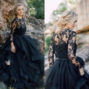 2019 Country Black Vestidos de novia con chaqueta Bolero de manga larga Correas de espagueti Falda abullonada con gradas Vestidos de novia góticos de encaje y tul