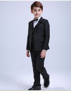 Модный Летний 4 шт., формальный детский смокинг для маленьких мальчиков, костюм для свадебной вечеринки, черные костюмы для мальчиков (куртка + брюки + жилет + галстук-бабочка)