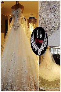 Vestidos de novia de encaje de cristal de 2019 2019 Vestidos de novia de la catedral de lujo Vestidos de novia Imagen real Vestido de boda de talla grande Pnina Torna5598717