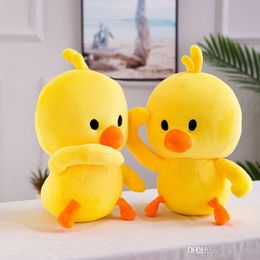 2019 nouvelle vente chaude petit canard jaune jouets en peluche enfant oreiller animaux en peluche poupées enfant cadeau en gros