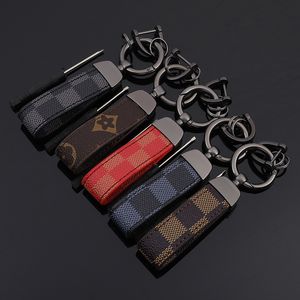 Porte-clés de style européen et américain avec porte-clés de voiture d'affaires en cuir pour hommes, cadeau, accessoires de clé imprimés classiques à la mode