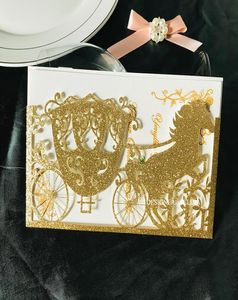 2020 Invitation de mariage à paillettes dorées en calèche découpée au laser Sweet 16 invite des invitations imprimables rustiques pour la naissance de Quinceanera1587825