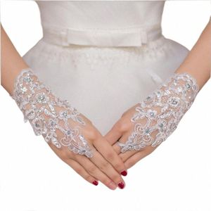 2020 Offre spéciale gants de mariée longueur de doigt dentelle Appliques blanc gants de mariage de mariée livraison rapide luva de noiva V40e #