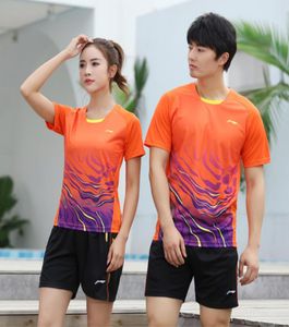 2020 Li Ning nueva ropa de bádminton para hombres039s y mujeres039s ropa deportiva de manga corta de secado rápido camisa de tenis de mesa pantalones cortos Se6604075