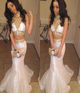 2020 Sexy Black Girl Dos piezas vestidos de fiesta Mermaid White Gold Rhinestones Drinestones Prom Vestido de fiesta Long Party6546659