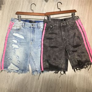 Diseñador de lujos Jeans cortos para hombre Verano Clásico Raya rosa Am-jeans Impresión Fluorescente Denim Moda Agujero Lágrima Diseño Tamaño de calidad superior 28-36