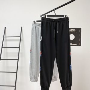 2021 Hot Mens Joggers pantalones casuales Hip-hop para hombre Pantalones de diseñador Moda Pantalones de chándal deportivos pantalones para correr Tamaño asiático