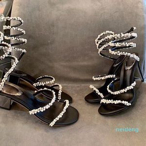 2021 Sandales de créateurs de luxe Talons hauts Diamant Femmes Chaussures Semelle en cuir véritable Super Perles 8cm Talon aiguille Gladiator Slides