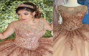 2021 Sexy Rose Gold Lace Lace Quinceanera Vestidos de vestidos de pelota Sweetheart Crystal Manges Sweet 16 Party Dress Prom E8166827