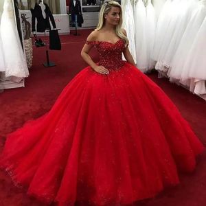 2021 Vintage Red Quinceanera Vestidos Princesa Sparkly Lantejoulas Vestido de Baile Alças Longo Puffy Tulle Prom Party Vestidos Brithday 15 Doce 16 Vestido